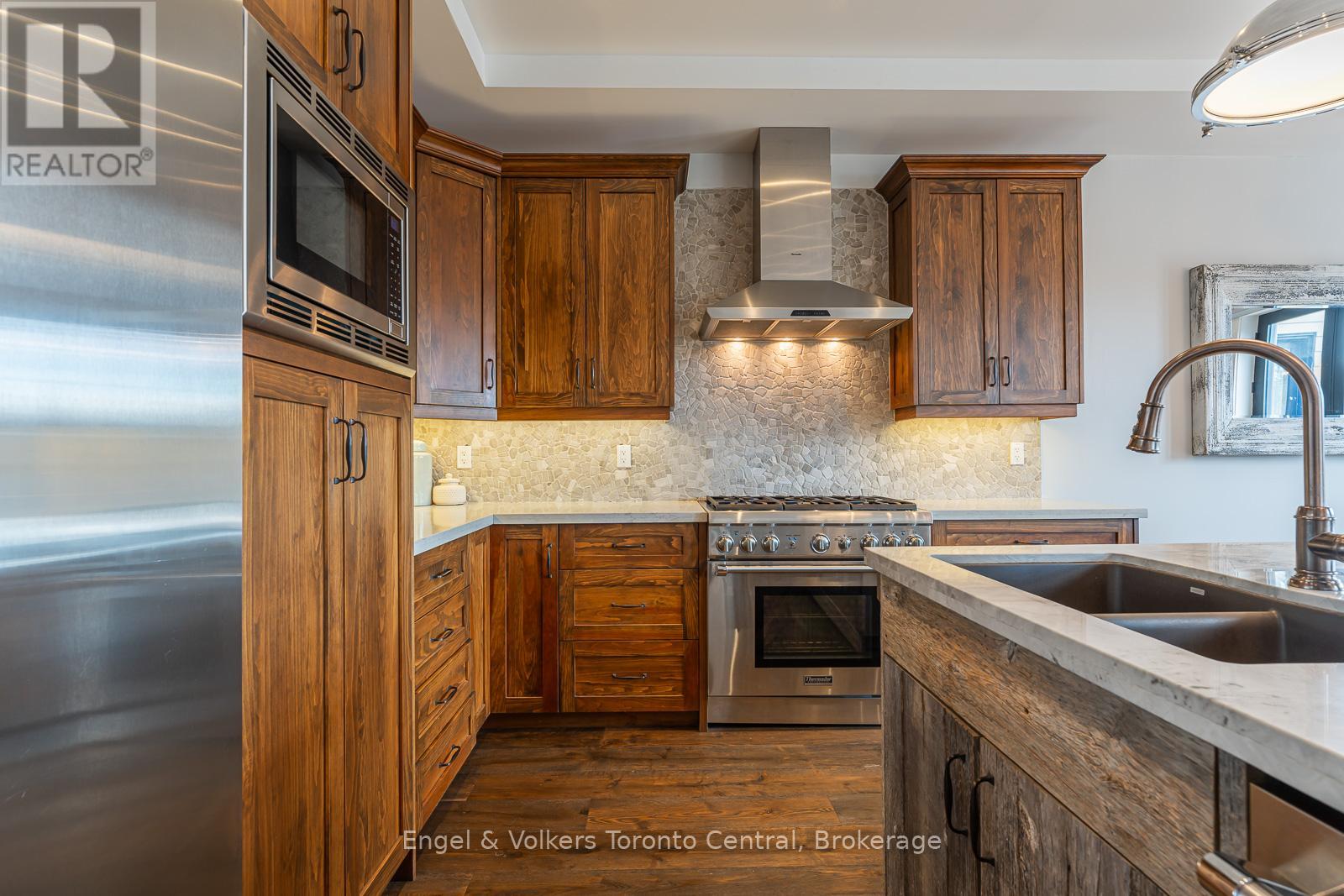 280 Sunset Boulevard, Blue Mountains, Ontario  N0H 2P0 - Photo 15 - X12826528