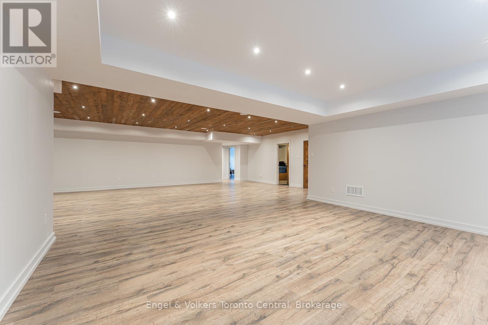 280 Sunset Boulevard, Blue Mountains, Ontario  N0H 2P0 - Photo 36 - X12826528