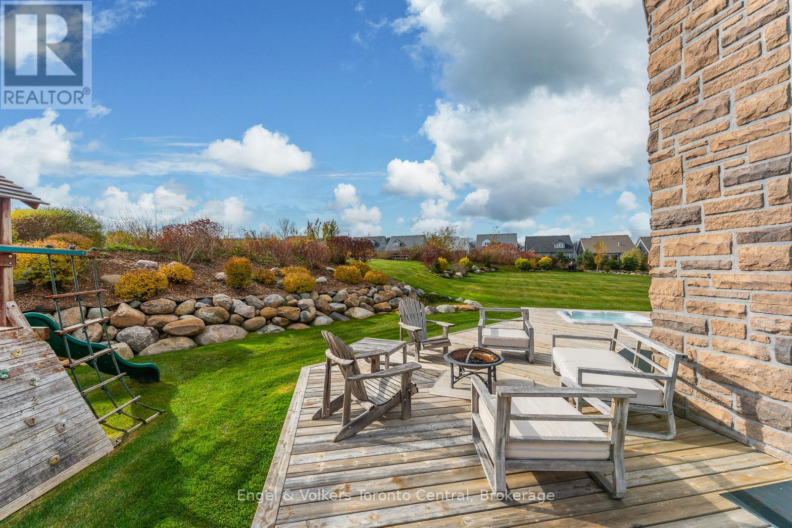 280 Sunset Boulevard, Blue Mountains, Ontario  N0H 2P0 - Photo 45 - X12826528