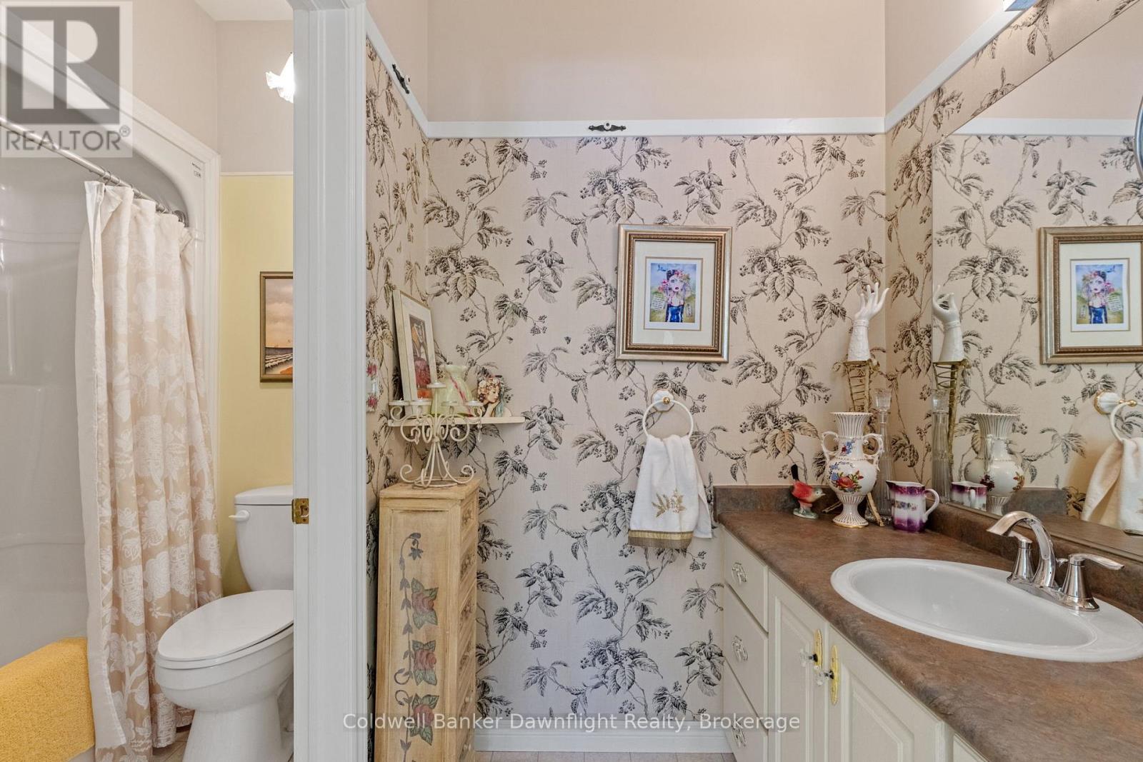 7 Brookside Place, South Huron, Ontario  N0M 1S2 - Photo 17 - X12827192