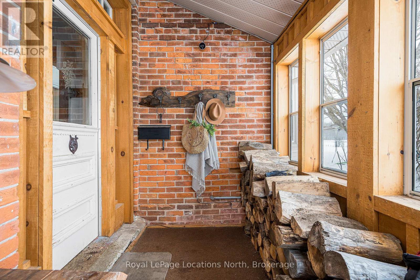 793952 124 Grey Road, Grey Highlands, Ontario  N0C 1M0 - Photo 4 - X12827646