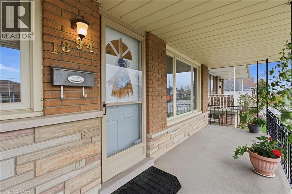 1894 Main Street E, Hamilton, Ontario  L8H 1G5 - Photo 4 - 40808133