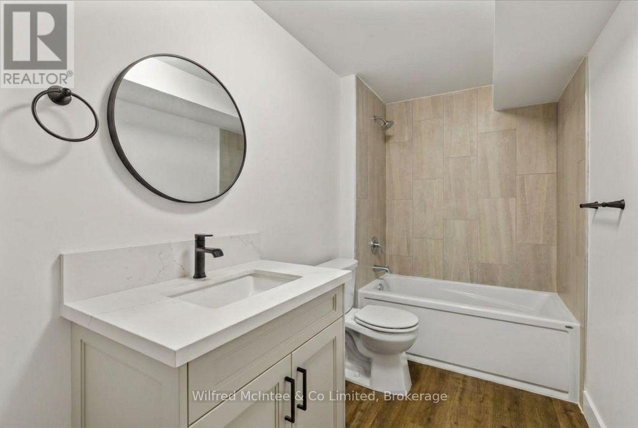 225 Saugeen Street, Saugeen Shores, Ontario  N0H 2L0 - Photo 37 - X12828372