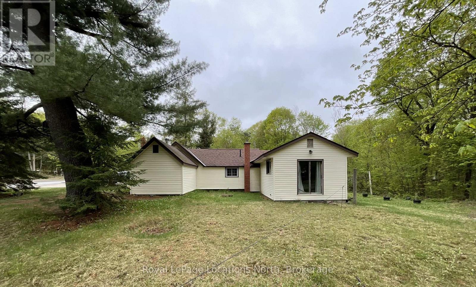 2843 592 Highway, Perry, Ontario  P0A 1J0 - Photo 2 - X12829270
