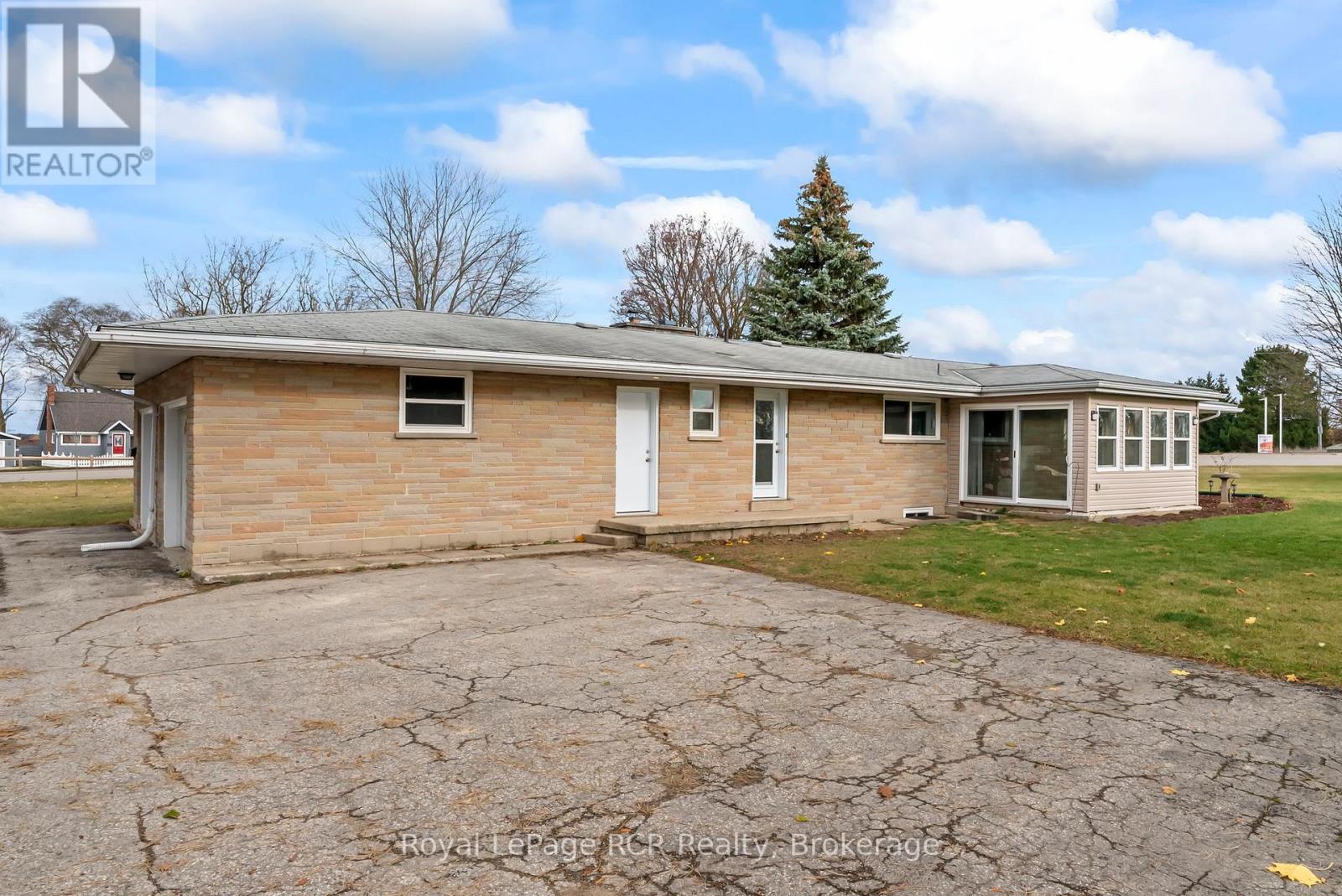 315 2nd Street, Hanover, Ontario  N4N 1A4 - Photo 28 - X12831532