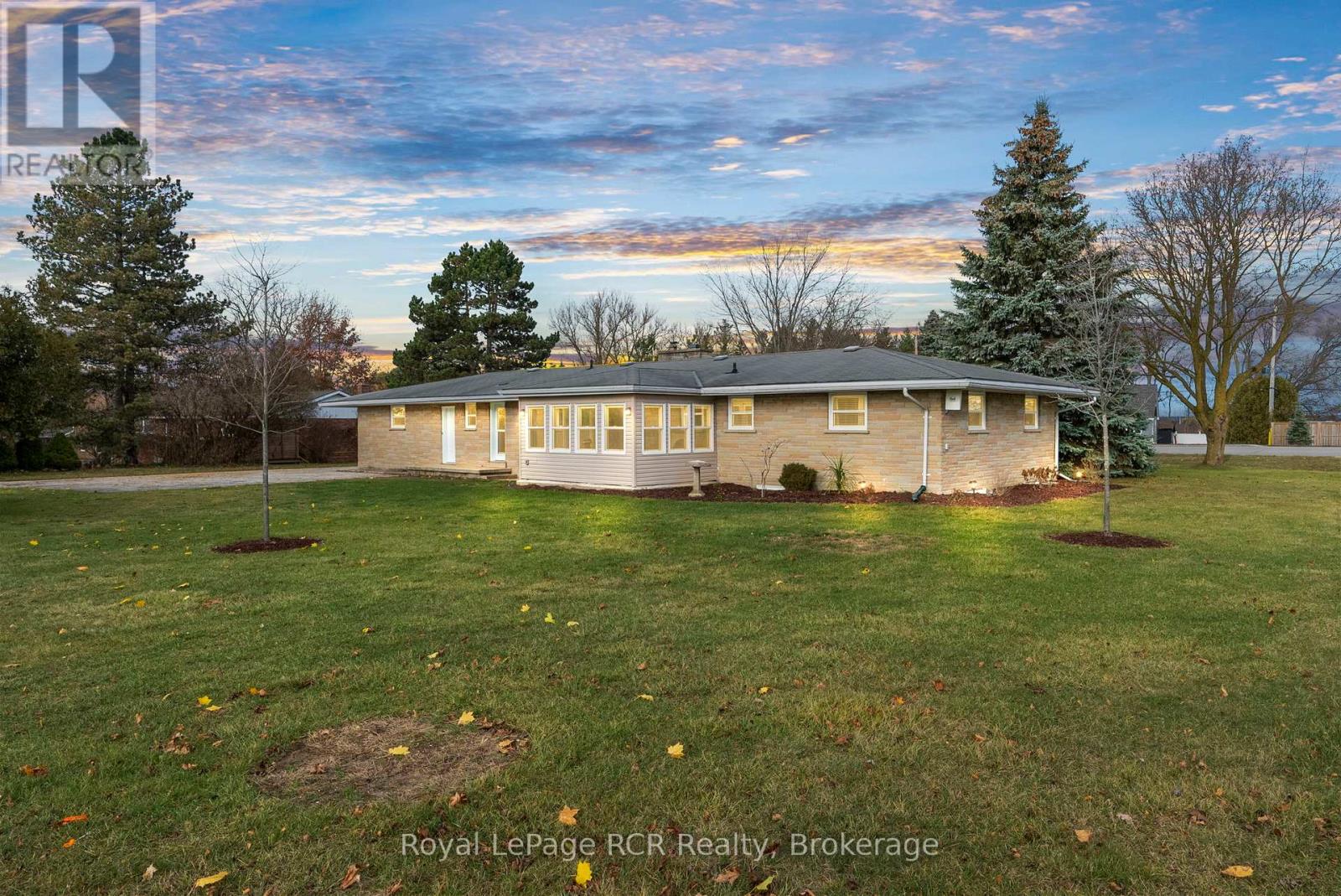 315 2nd Street, Hanover, Ontario  N4N 1A4 - Photo 35 - X12831532