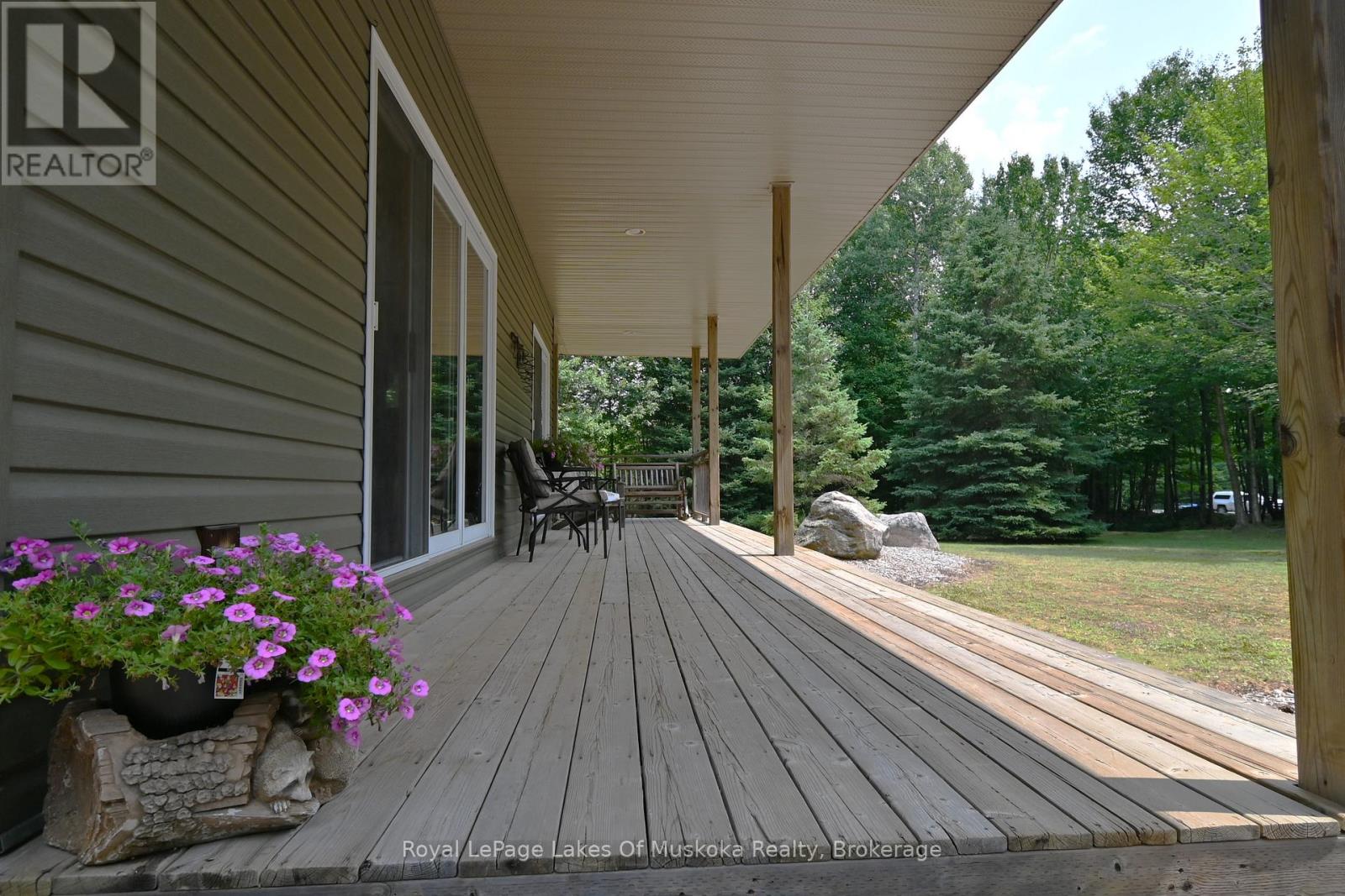 2411 Hwy. 118 E. Highway, Bracebridge, Ontario  P1L 1X1 - Photo 4 - X12831712