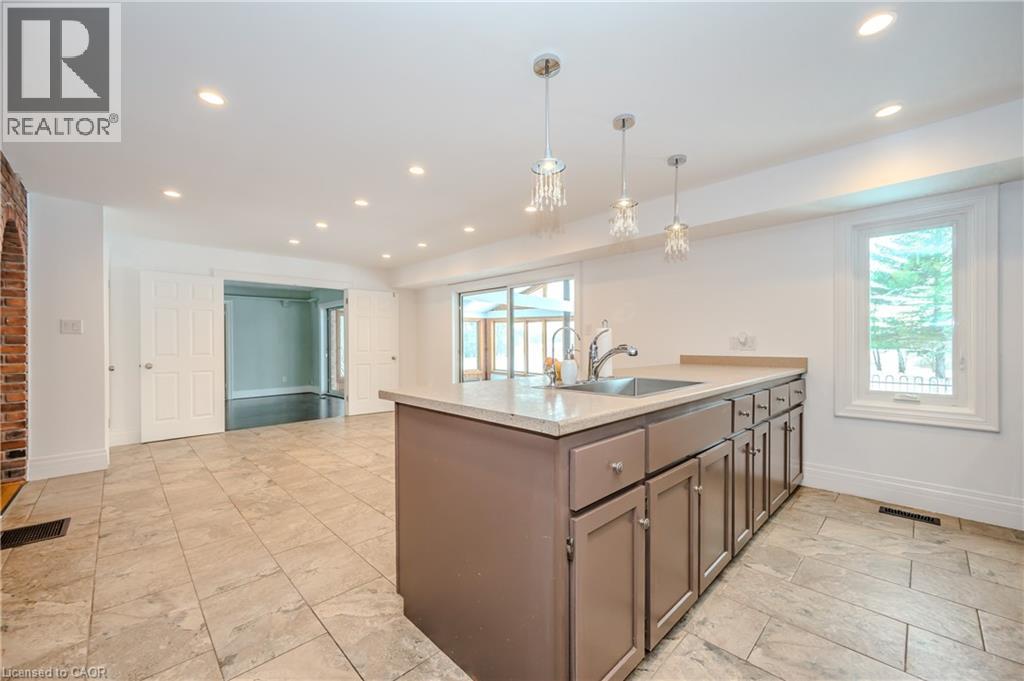 4290 Victoria Road S, Puslinch, Ontario  N0B 2J0 - Photo 12 - 40807697