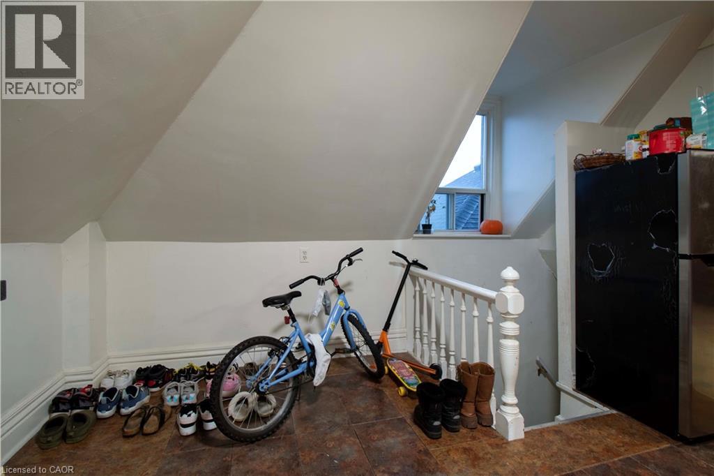 417 King Street W, Hamilton, Ontario  L8P 1B5 - Photo 22 - 40808718