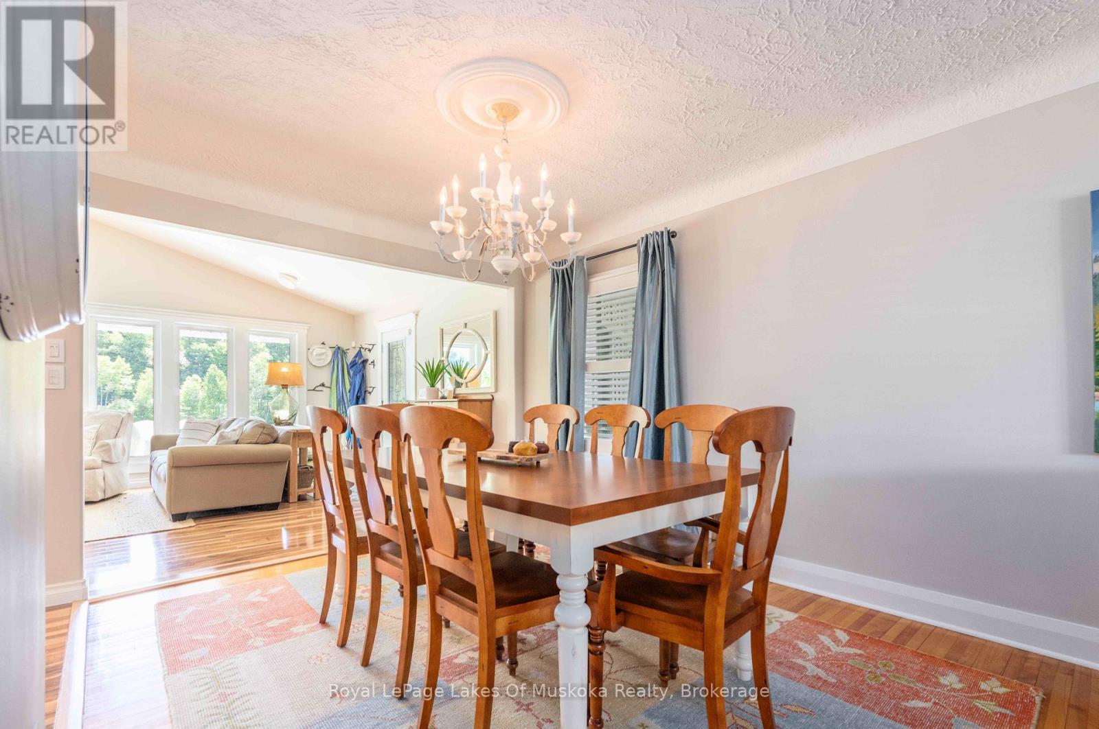 9 Mountview Avenue, Huntsville, Ontario  P1H 1G8 - Photo 14 - X12835352