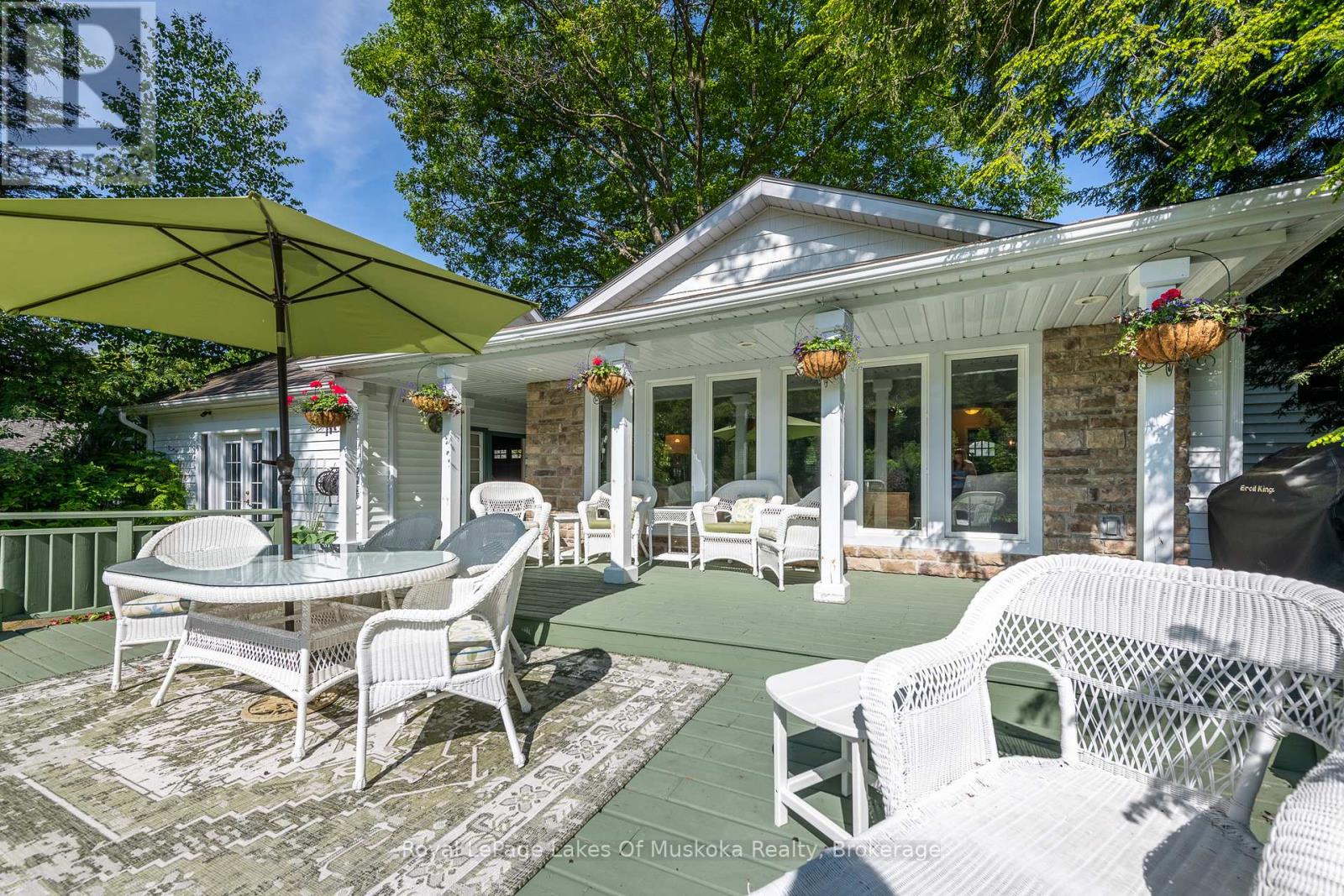 9 Mountview Avenue, Huntsville, Ontario  P1H 1G8 - Photo 35 - X12835352