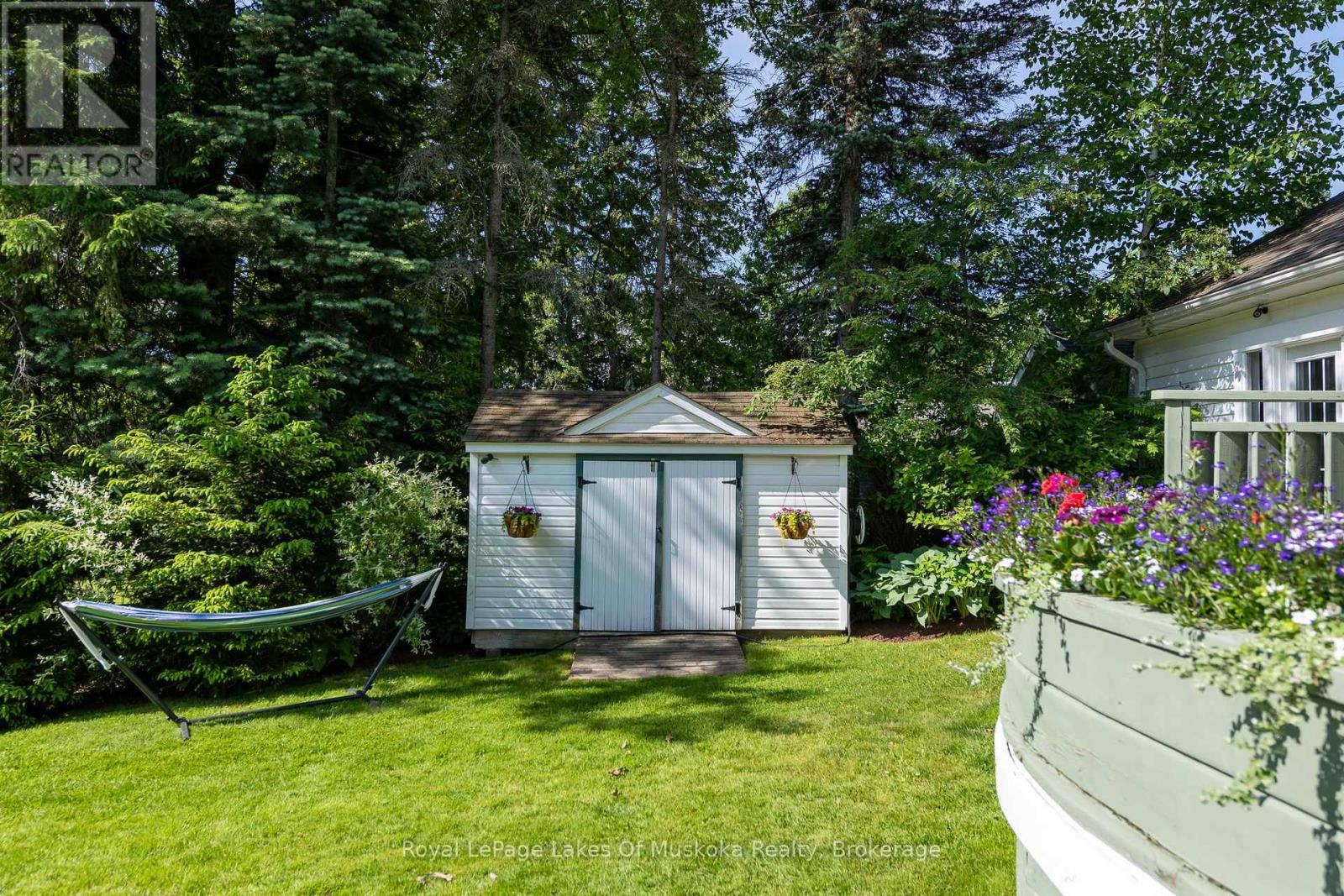 9 Mountview Avenue, Huntsville, Ontario  P1H 1G8 - Photo 40 - X12835352