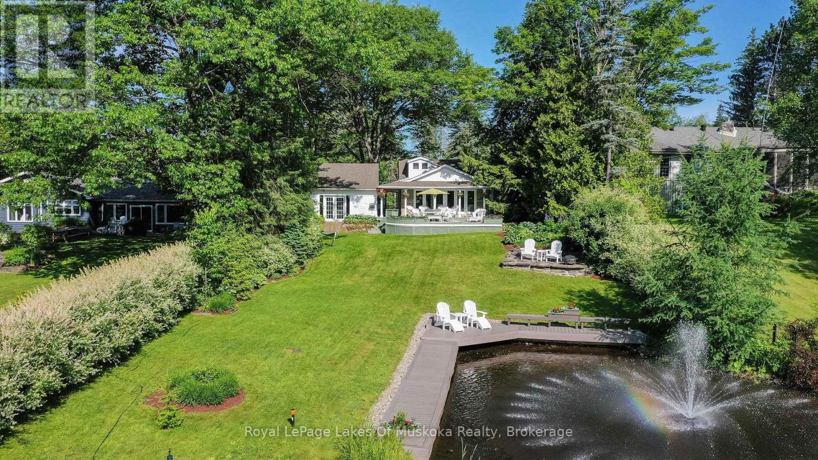 9 Mountview Avenue, Huntsville, Ontario  P1H 1G8 - Photo 6 - X12835352