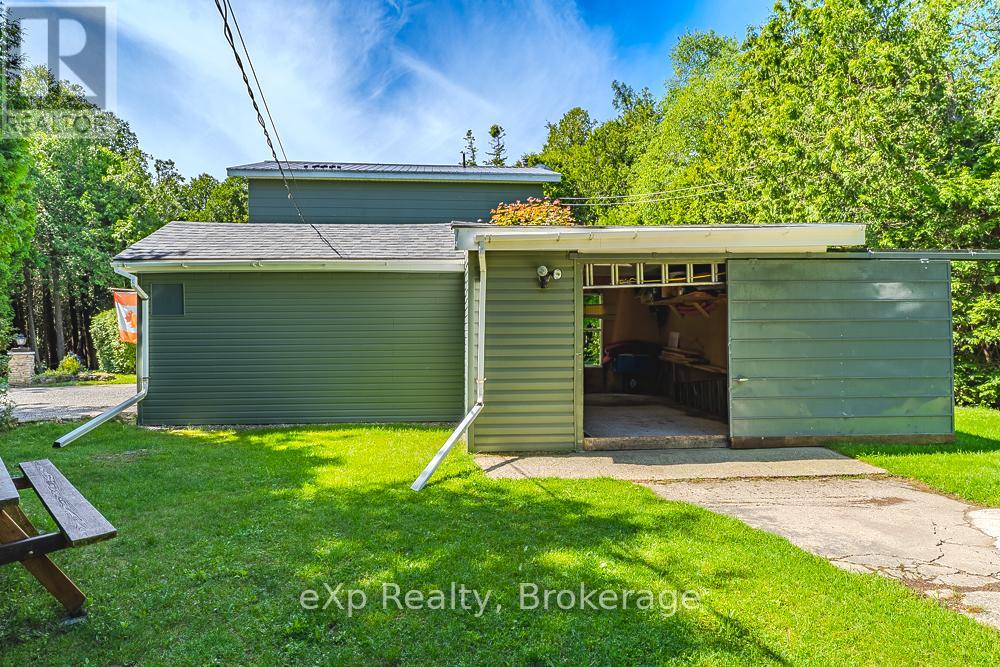 245 Whiskey Harbour Road, Northern Bruce Peninsula, Ontario  N0H 2T0 - Photo 38 - X12837084