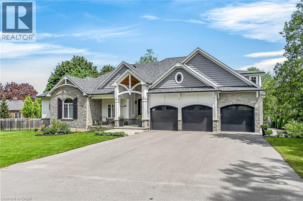 747 Vernon Place, Ancaster, Ontario  L9G 3H4 - Photo 2 - 40809135