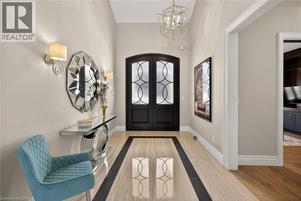 747 Vernon Place, Ancaster, Ontario  L9G 3H4 - Photo 4 - 40809135