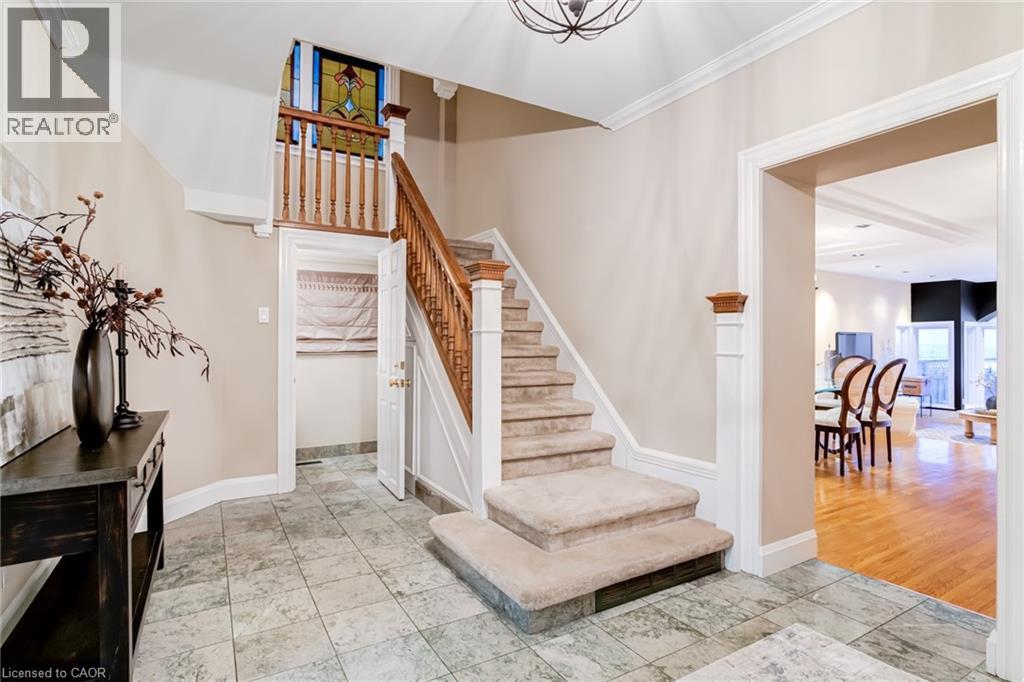 91 Mountain Park Avenue, Hamilton, Ontario  L9A 1A1 - Photo 11 - 40809026