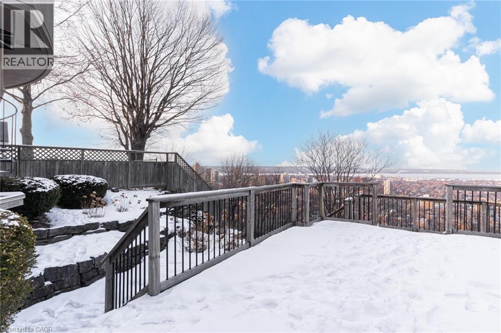 91 Mountain Park Avenue, Hamilton, Ontario  L9A 1A1 - Photo 45 - 40809026