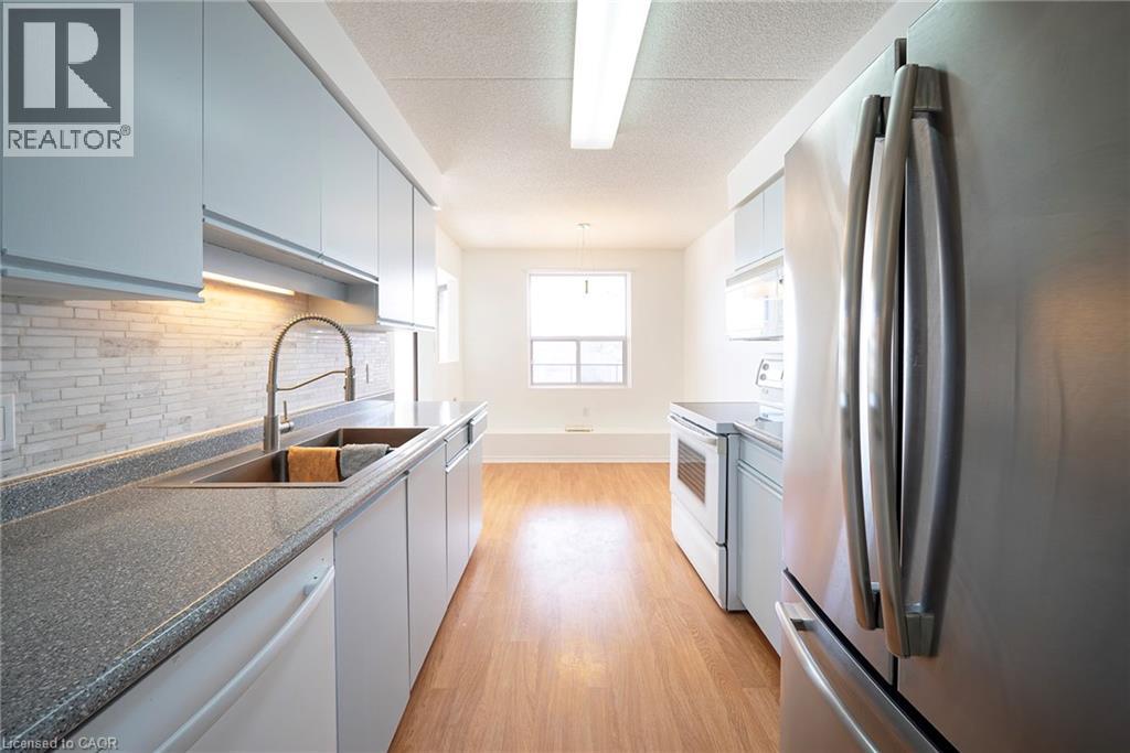 17 Mill Pond Court Unit# 301, Simcoe, Ontario  N3Y 5H9 - Photo 5 - 40808917