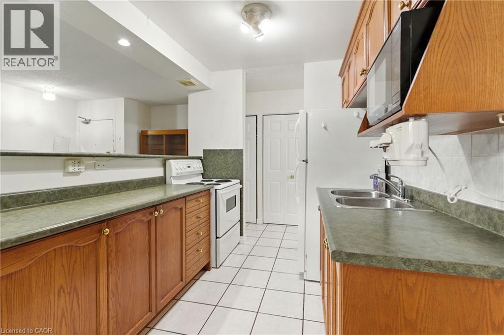 264 Oakdale Avenue Unit# 102, St. Catharines, Ontario  L2P 2K4 - Photo 10 - 40809060