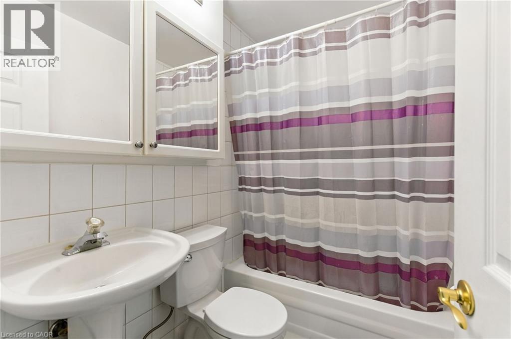 264 Oakdale Avenue Unit# 102, St. Catharines, Ontario  L2P 2K4 - Photo 13 - 40809060