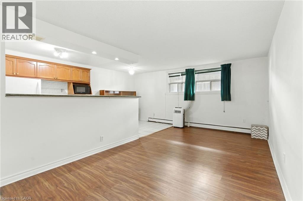 264 Oakdale Avenue Unit# 102, St. Catharines, Ontario  L2P 2K4 - Photo 4 - 40809060