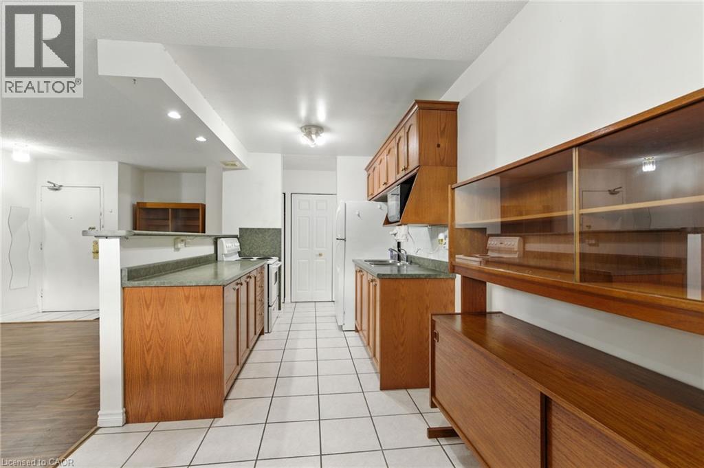 264 Oakdale Avenue Unit# 102, St. Catharines, Ontario  L2P 2K4 - Photo 9 - 40809060