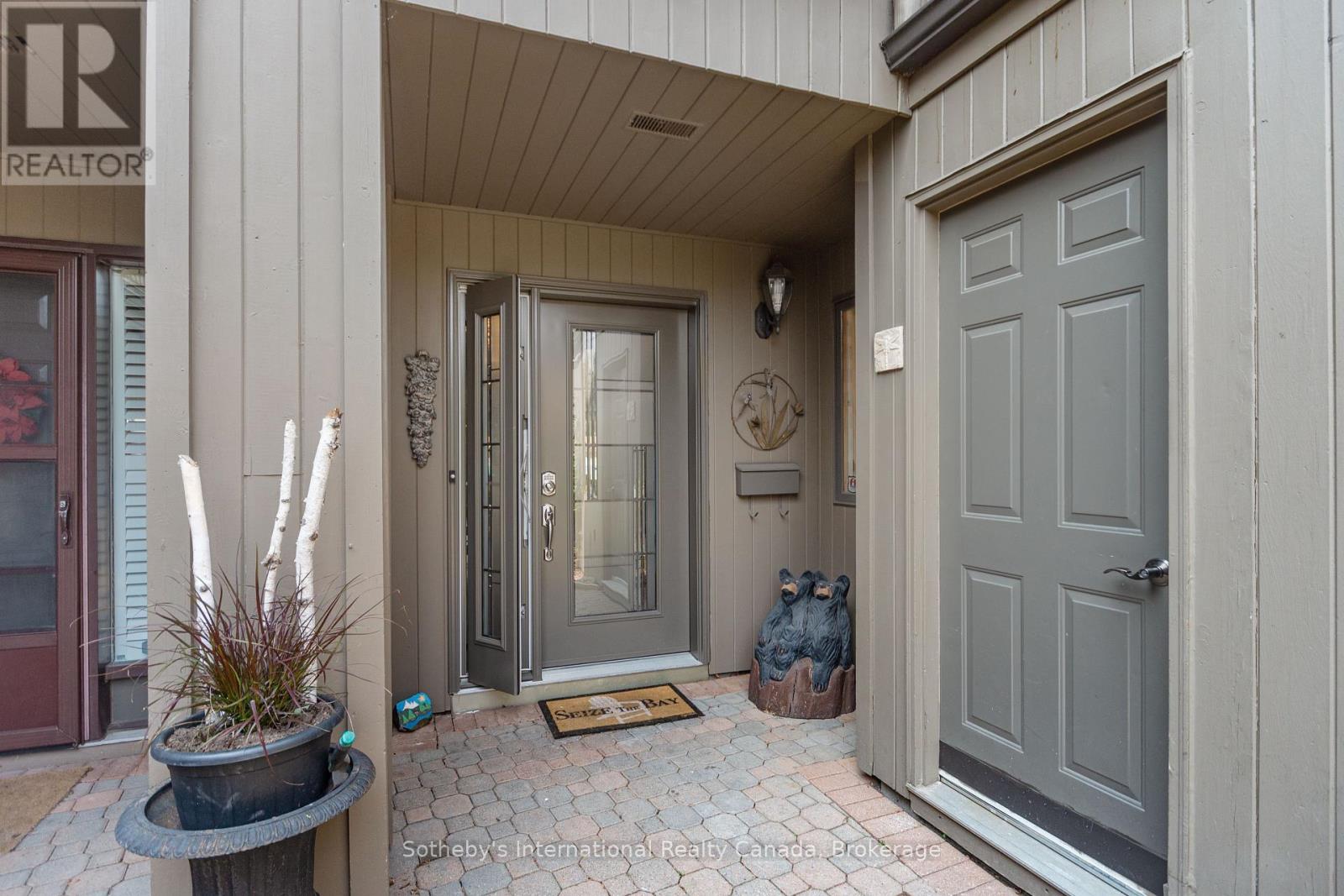 10 - 8 Beck Boulevard, Penetanguishene, Ontario  L9M 1C3 - Photo 4 - S12847570