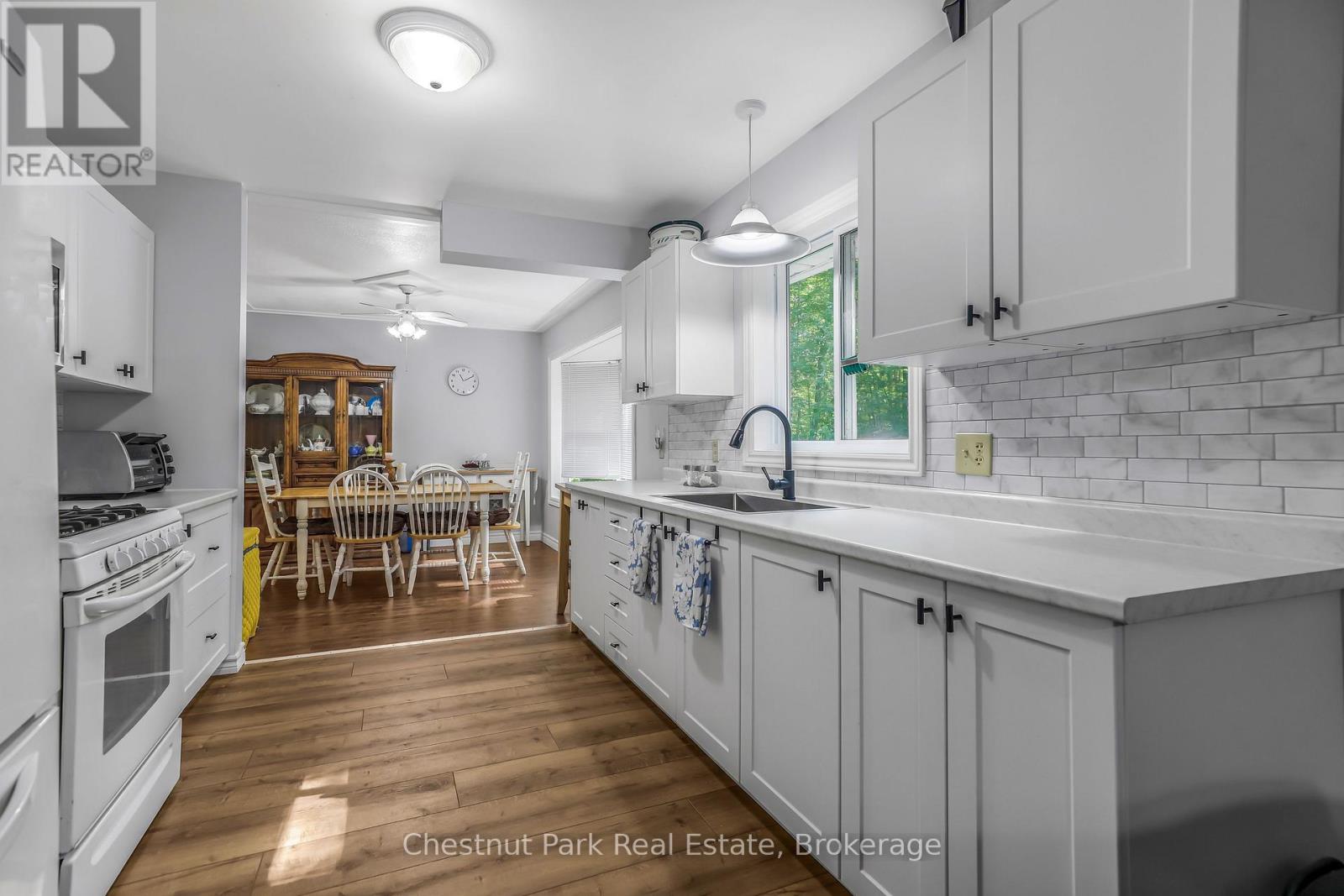 89 Tammys Cove Road, Northern Bruce Peninsula, Ontario  N0H 1Z0 - Photo 25 - X12853142