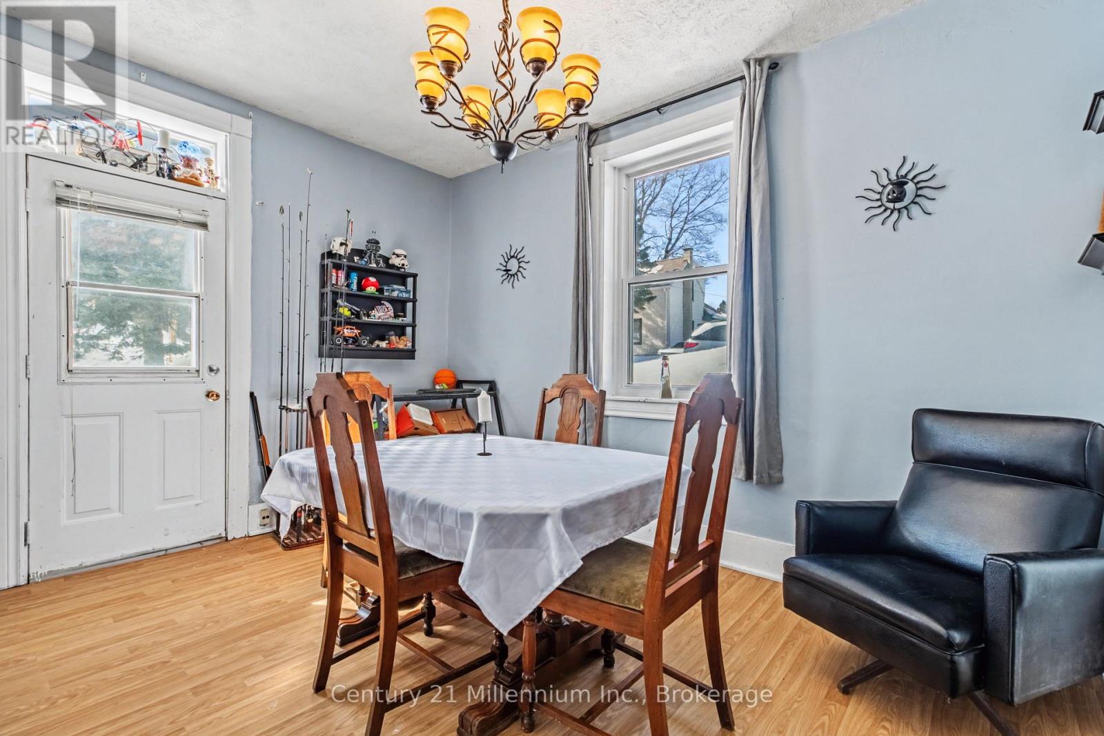 15 Ellen Street, Grey Highlands, Ontario  N0C 1E0 - Photo 11 - X12853390