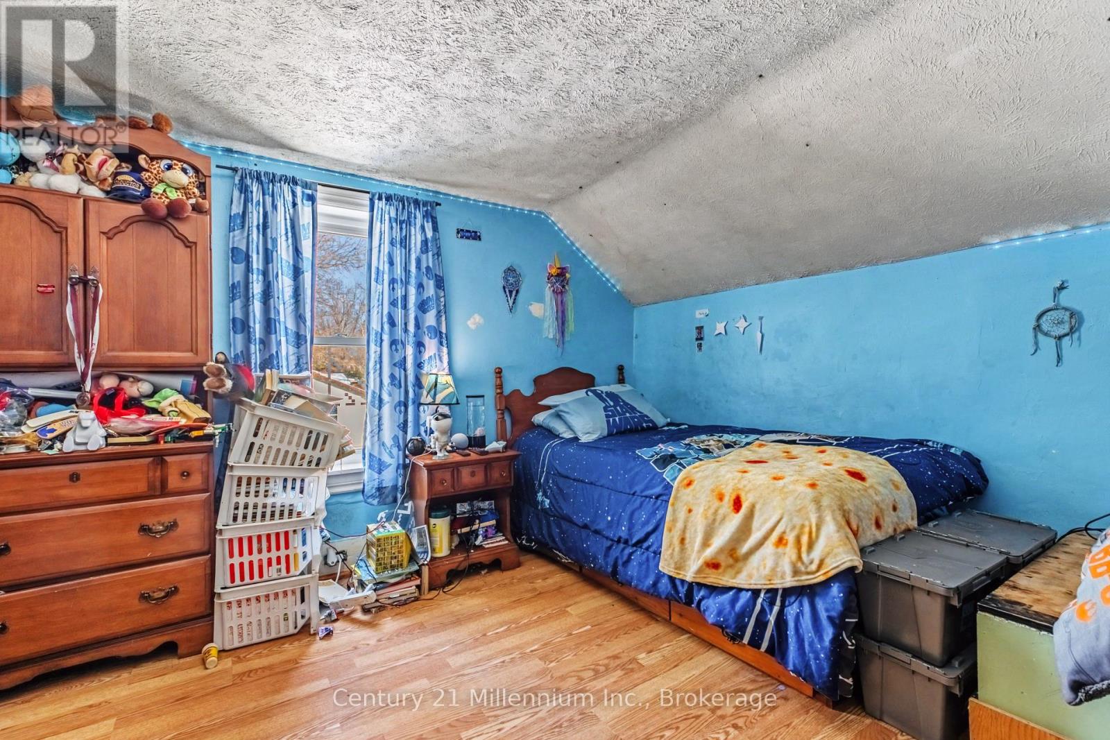 15 Ellen Street, Grey Highlands, Ontario  N0C 1E0 - Photo 19 - X12853390