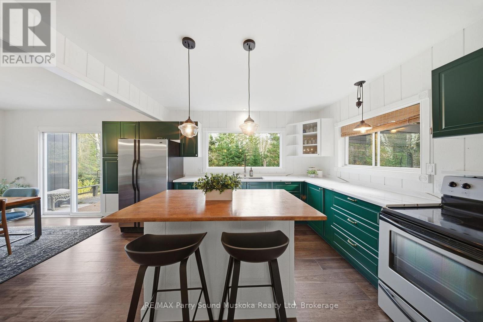 39 Groeger Road, Huntsville, Ontario  P1H 2J4 - Photo 14 - X12854940