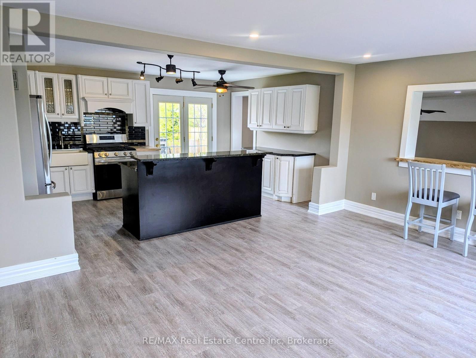 4 First Line, Centre Wellington, Ontario  N0B 1S0 - Photo 11 - X12855432