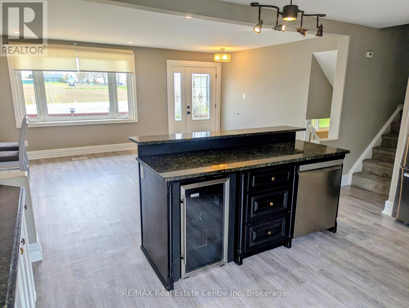 4 First Line, Centre Wellington, Ontario  N0B 1S0 - Photo 14 - X12855432
