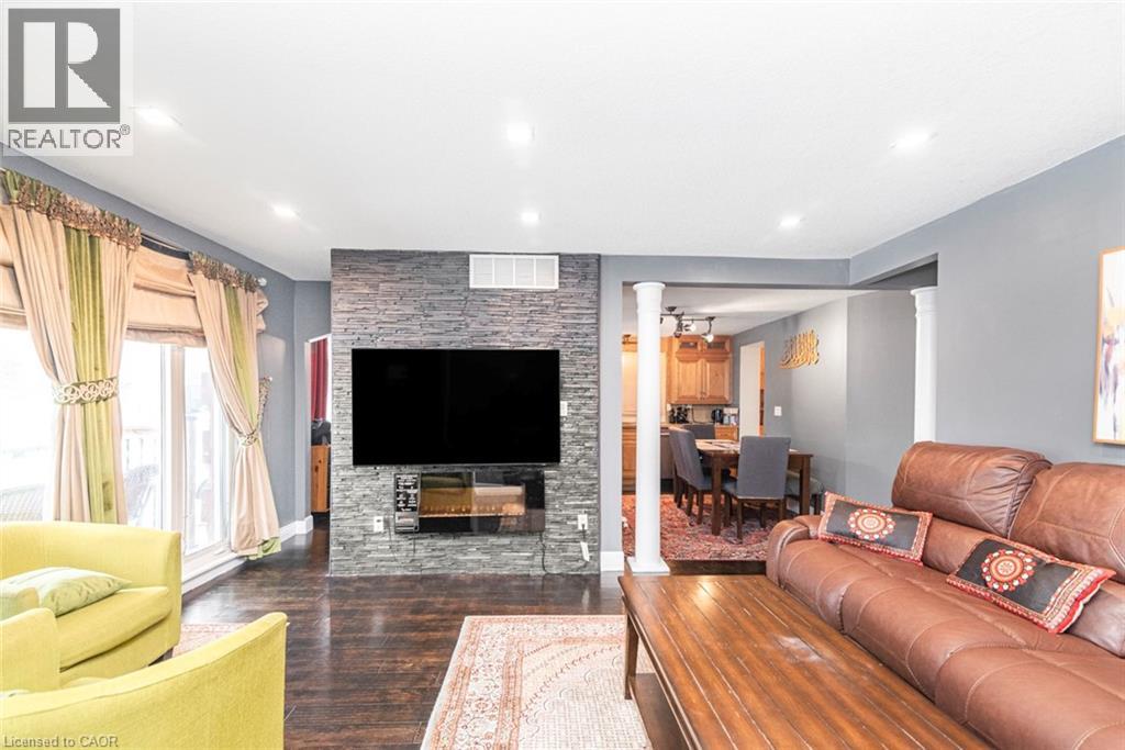 243 Federal Street, Stoney Creek, Ontario  L8E 1P6 - Photo 5 - 40809890