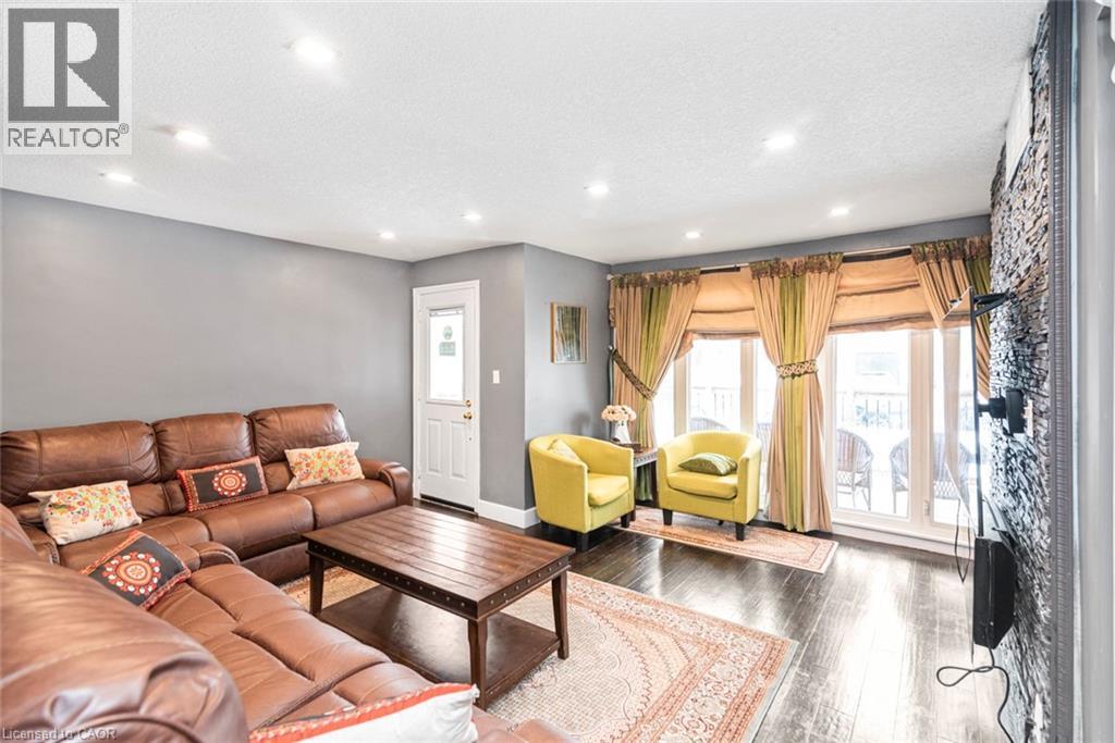 243 Federal Street, Stoney Creek, Ontario  L8E 1P6 - Photo 7 - 40809890