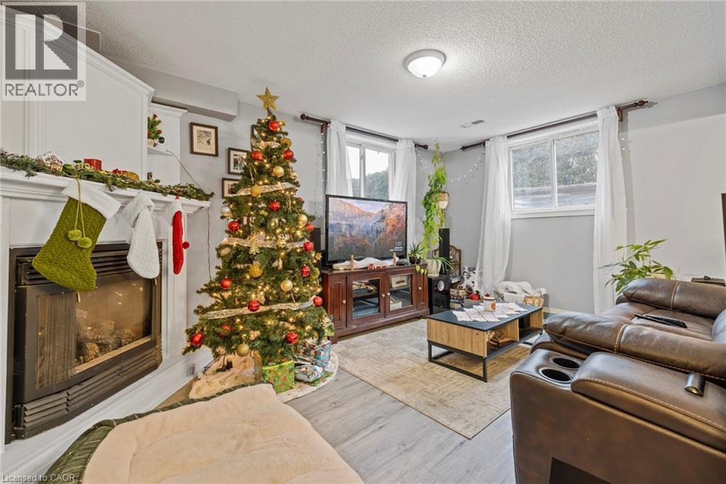 107 Horning Drive, Hamilton, Ontario  L9C 6L2 - Photo 24 - 40810434