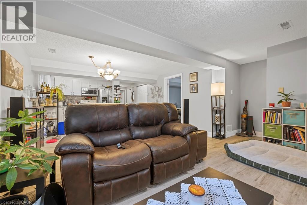 107 Horning Drive, Hamilton, Ontario  L9C 6L2 - Photo 25 - 40810440