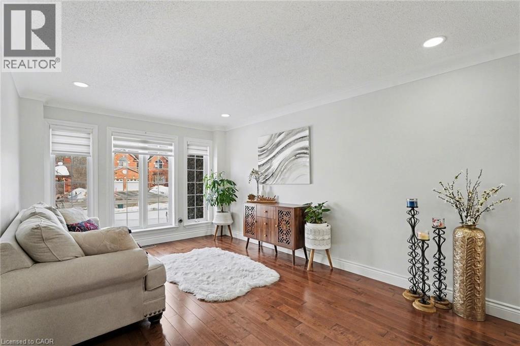 106 Knudson Drive, Kanata, Ontario  K2K 2L5 - Photo 6 - 40810418