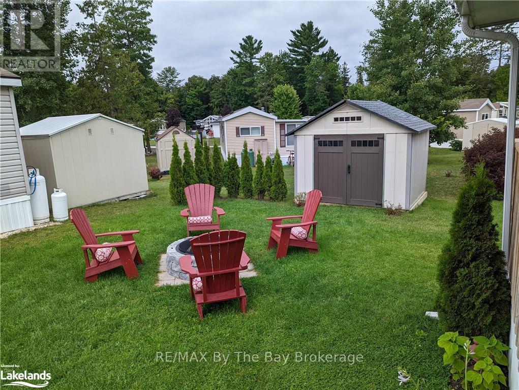16 Kenora Trail, Wasaga Beach, Ontario  L9Z 1X7 - Photo 6 - S12861266