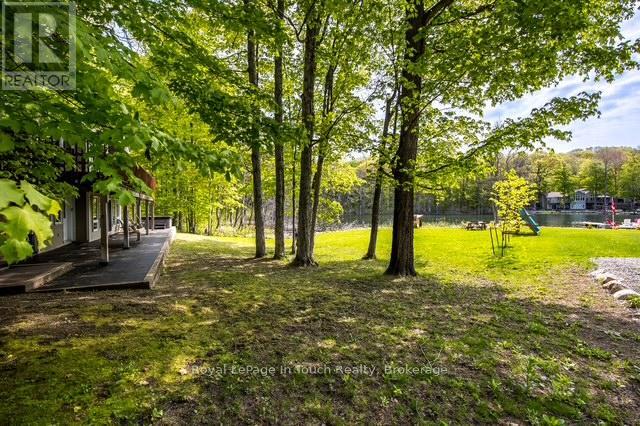 157 Farlain Lake Road W, Tiny, Ontario  L9M 0B9 - Photo 18 - S12861868