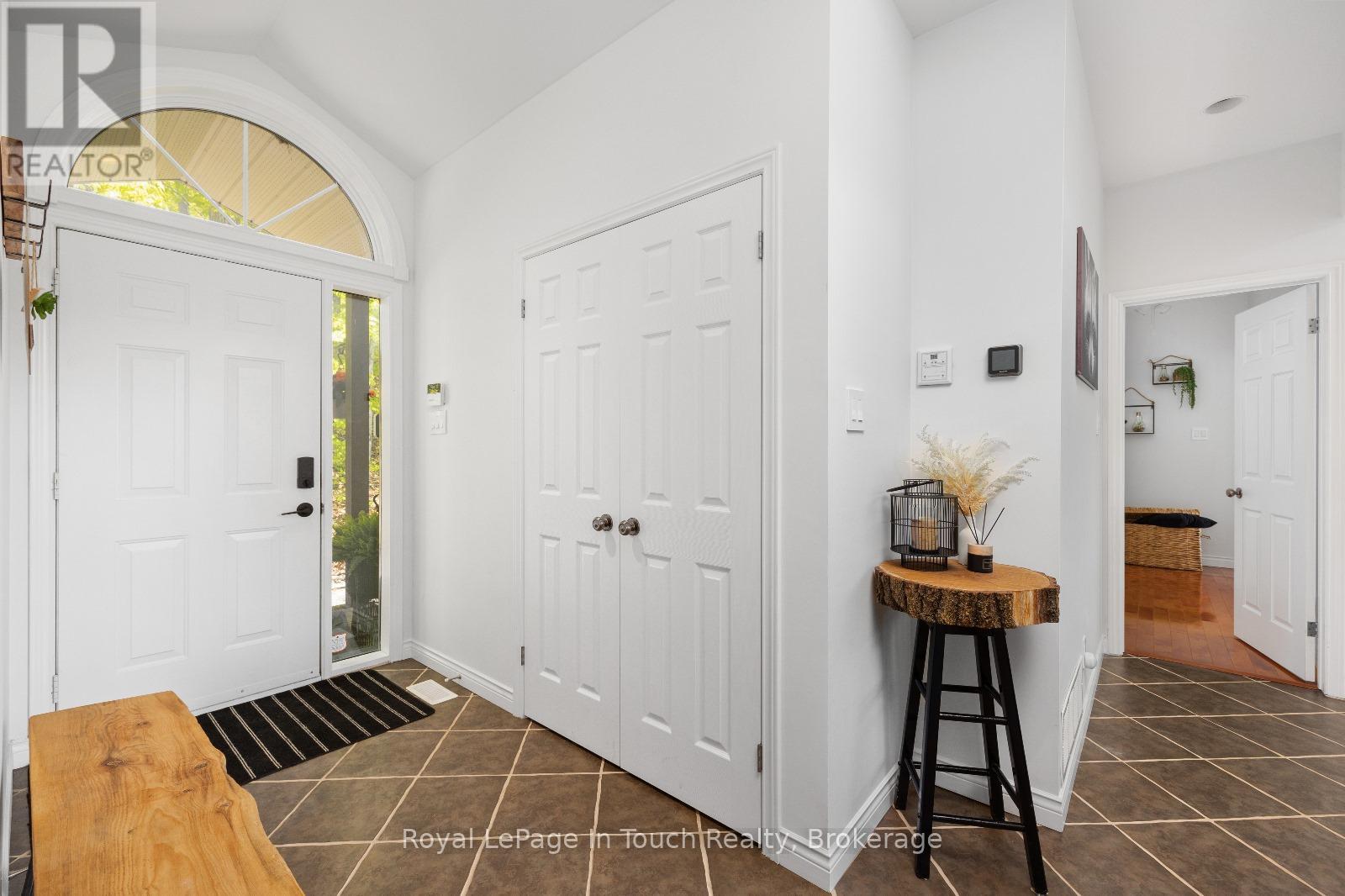 157 Farlain Lake Road W, Tiny, Ontario  L9M 0B9 - Photo 25 - S12861868