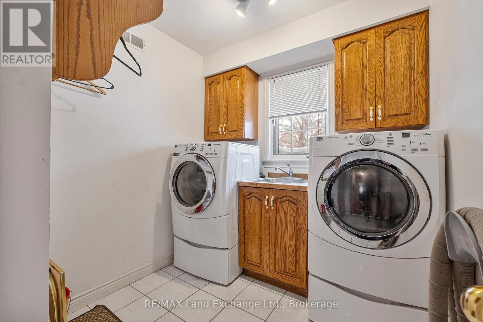 750 Mcpherson Crescent, Kincardine, Ontario  N2Z 1M4 - Photo 22 - X12862572