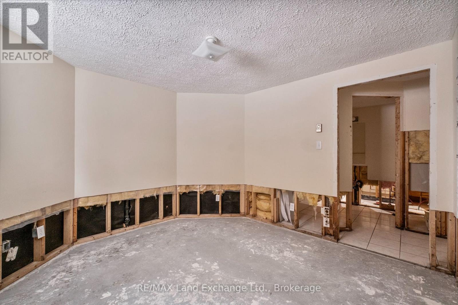 750 Mcpherson Crescent, Kincardine, Ontario  N2Z 1M4 - Photo 42 - X12862572