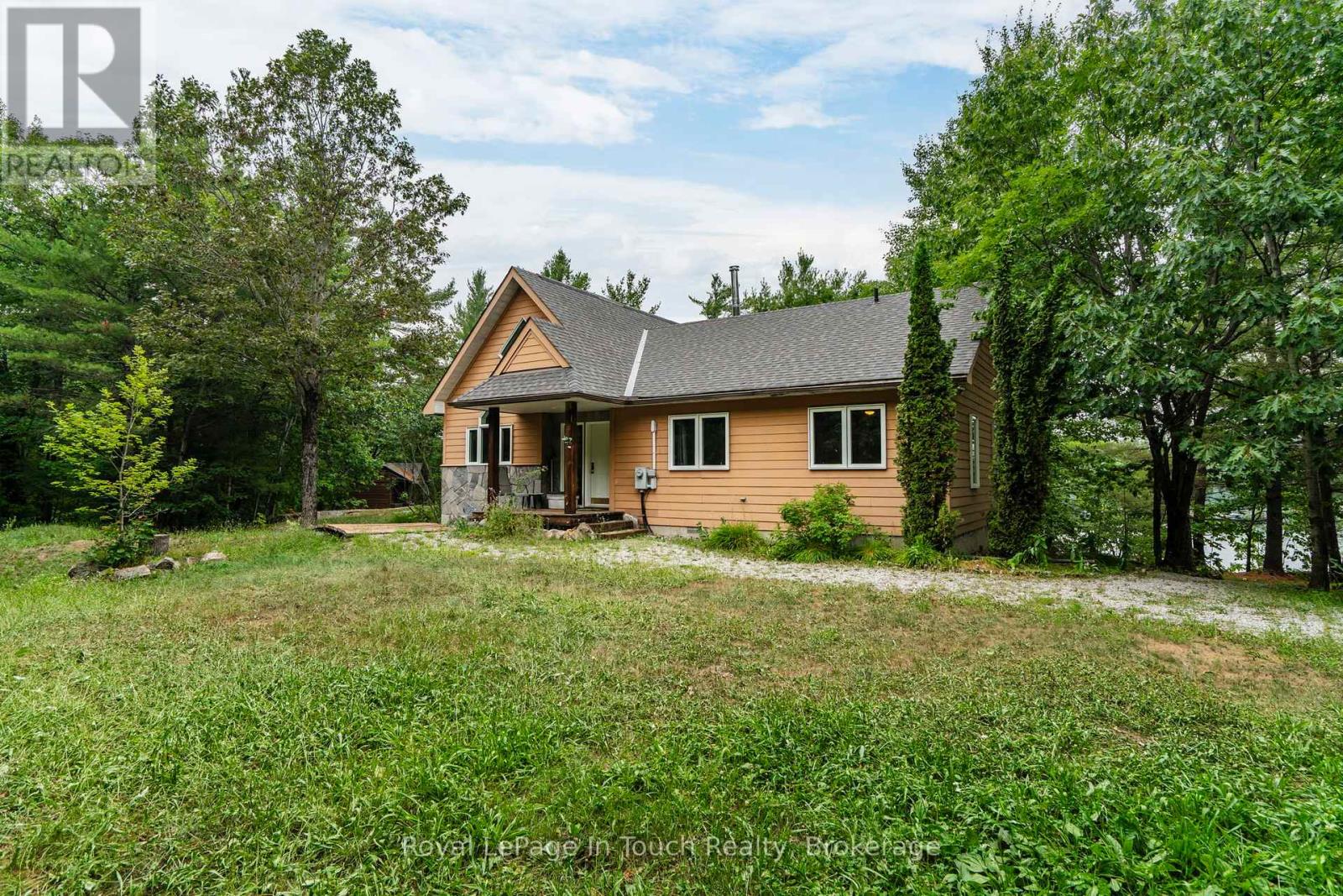 390 Island 360 Island, Georgian Bay, Ontario  L0K 1S0 - Photo 11 - X12862630