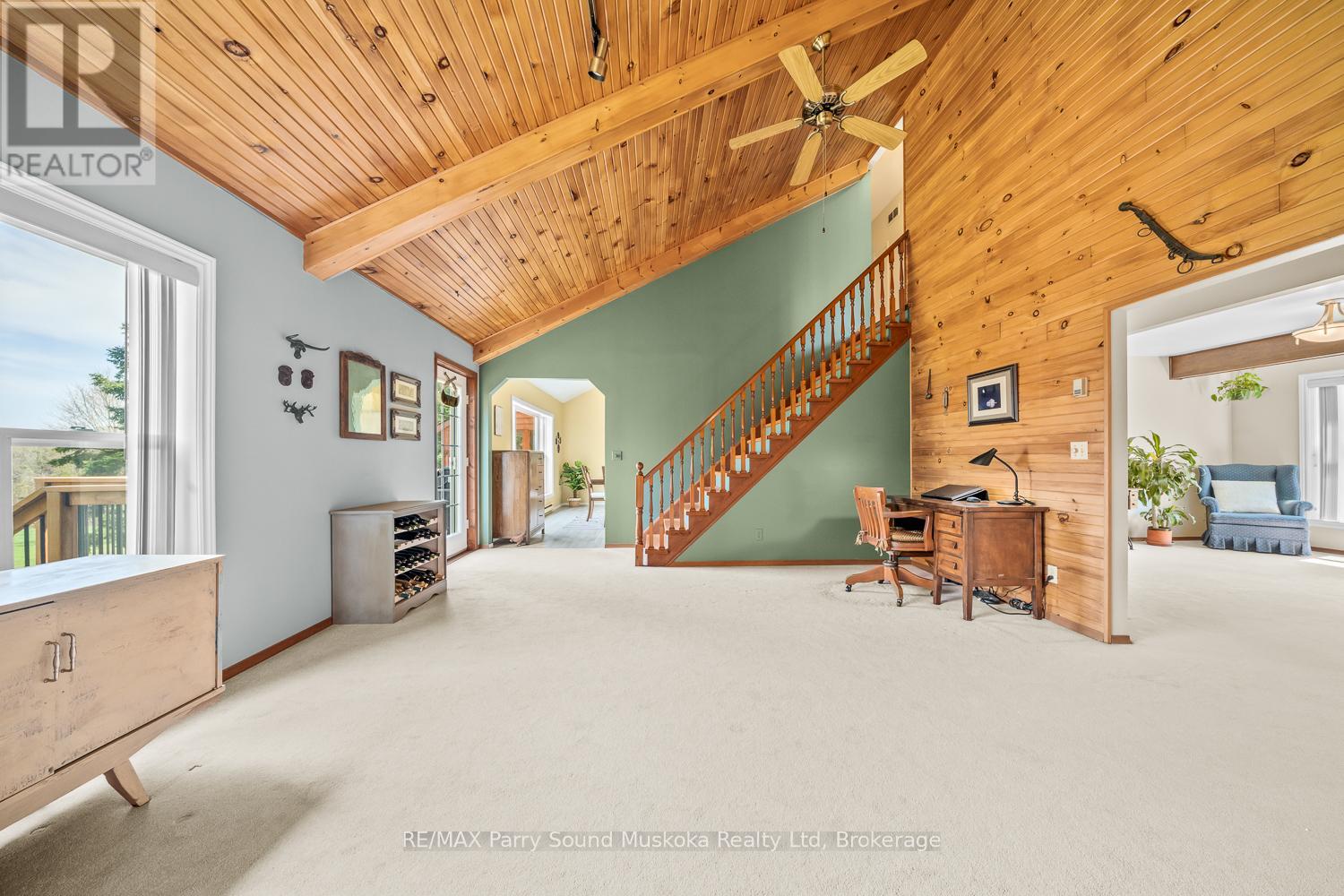 258 Lakeside Trail, Magnetawan, Ontario  P0A 1P0 - Photo 11 - X12864604