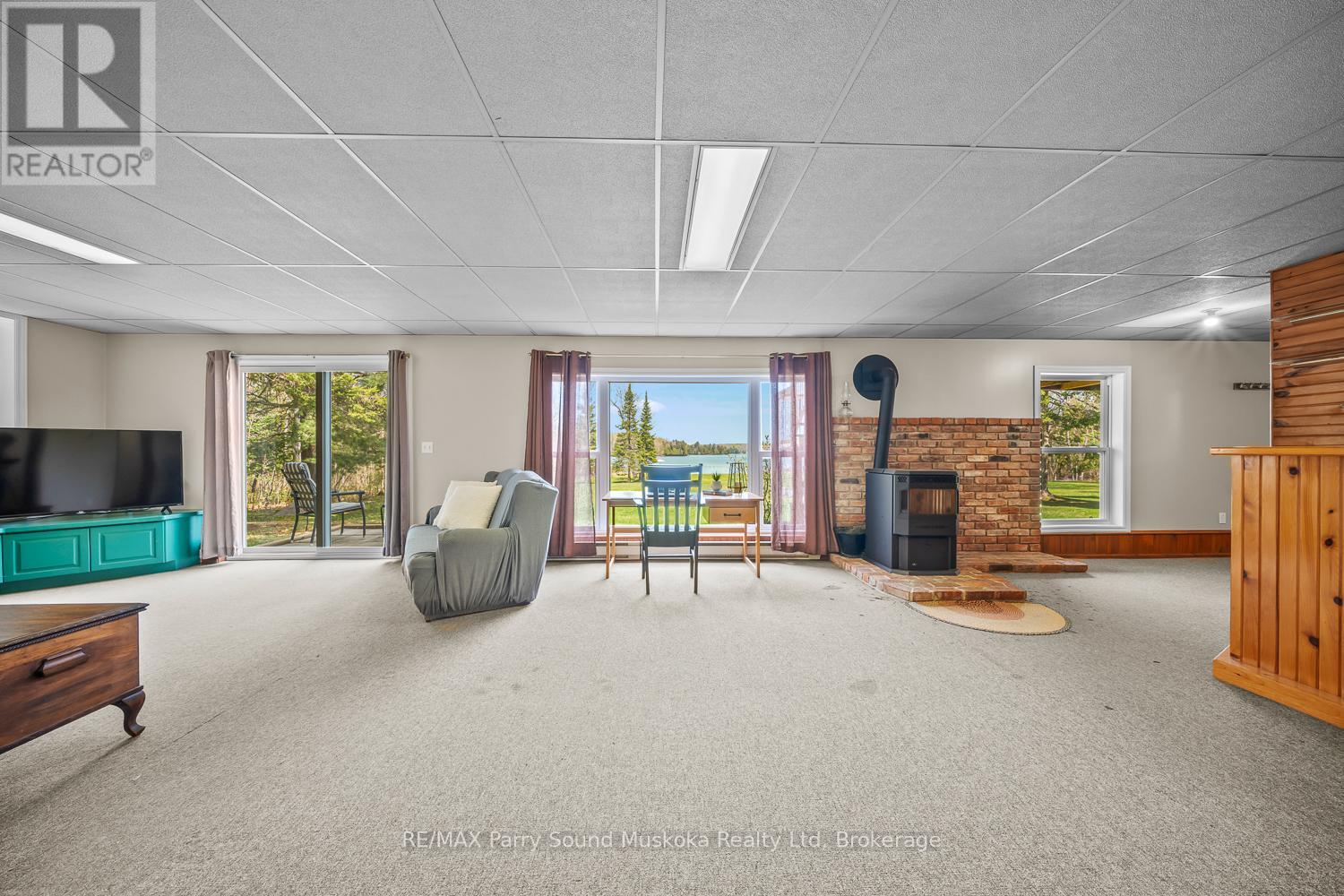 258 Lakeside Trail, Magnetawan, Ontario  P0A 1P0 - Photo 33 - X12864604