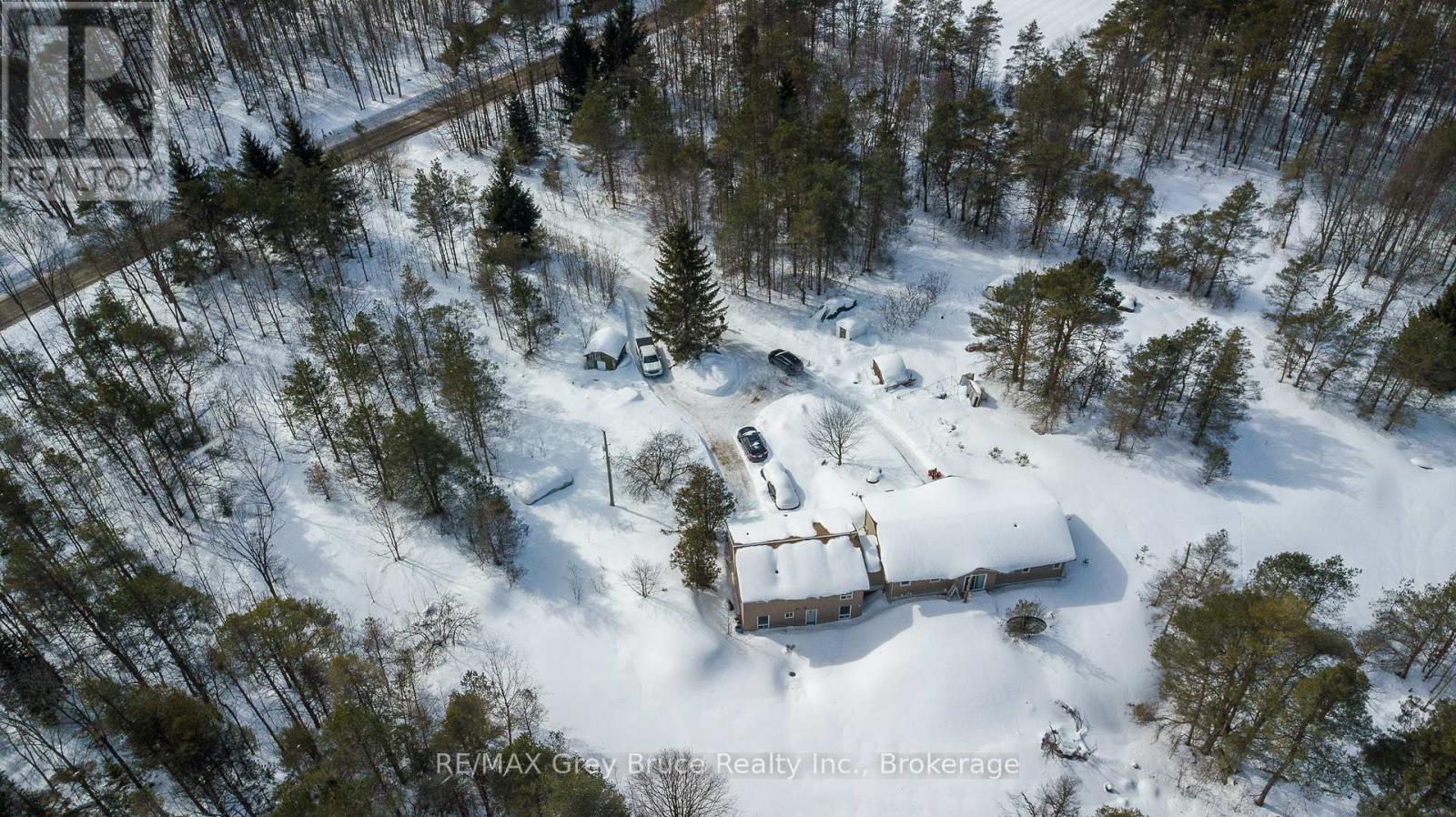 260 Spring Creek Road, South Bruce Peninsula, Ontario  N0H 1P0 - Photo 35 - X12864868
