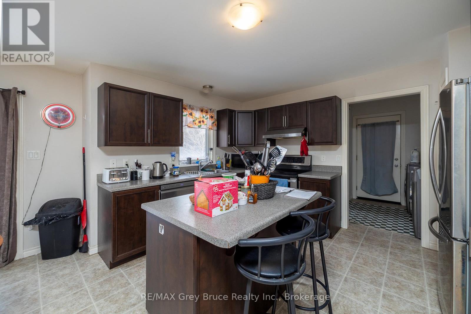 260 Spring Creek Road, South Bruce Peninsula, Ontario  N0H 1P0 - Photo 7 - X12864868