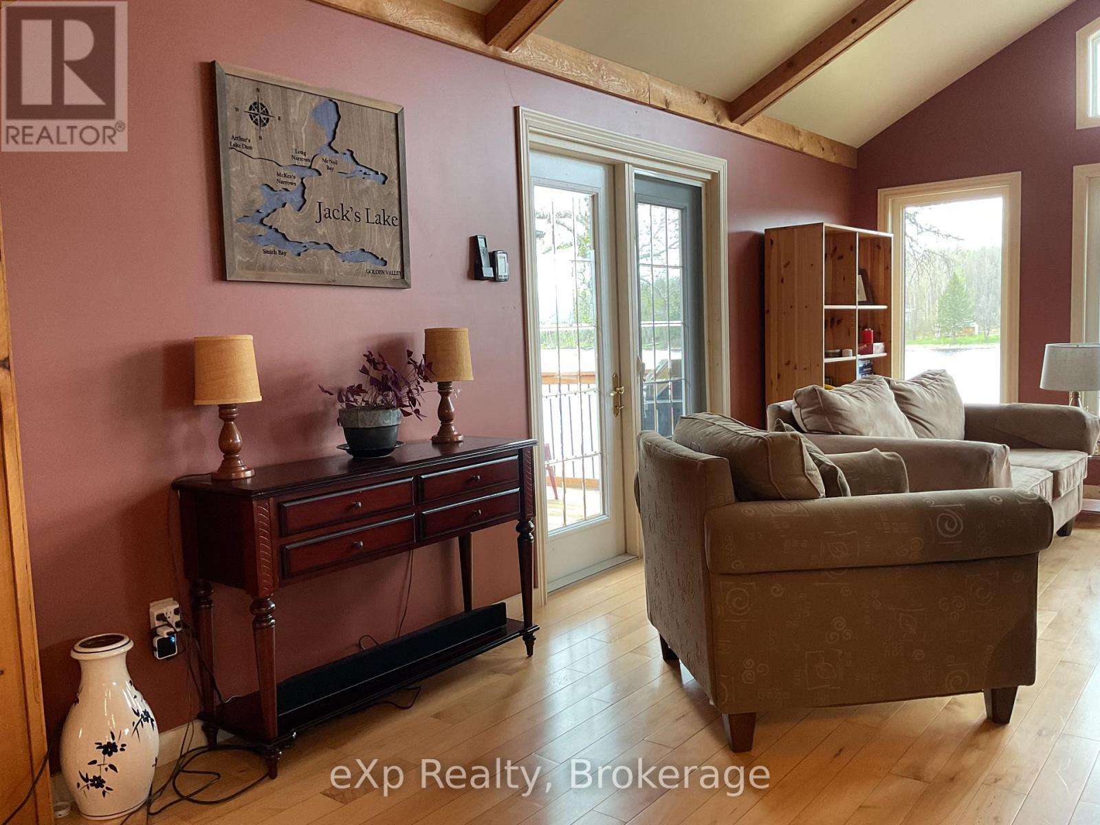 19 Valley Drive, Parry Sound Remote Area, Ontario  P0H 1N0 - Photo 7 - X12865882